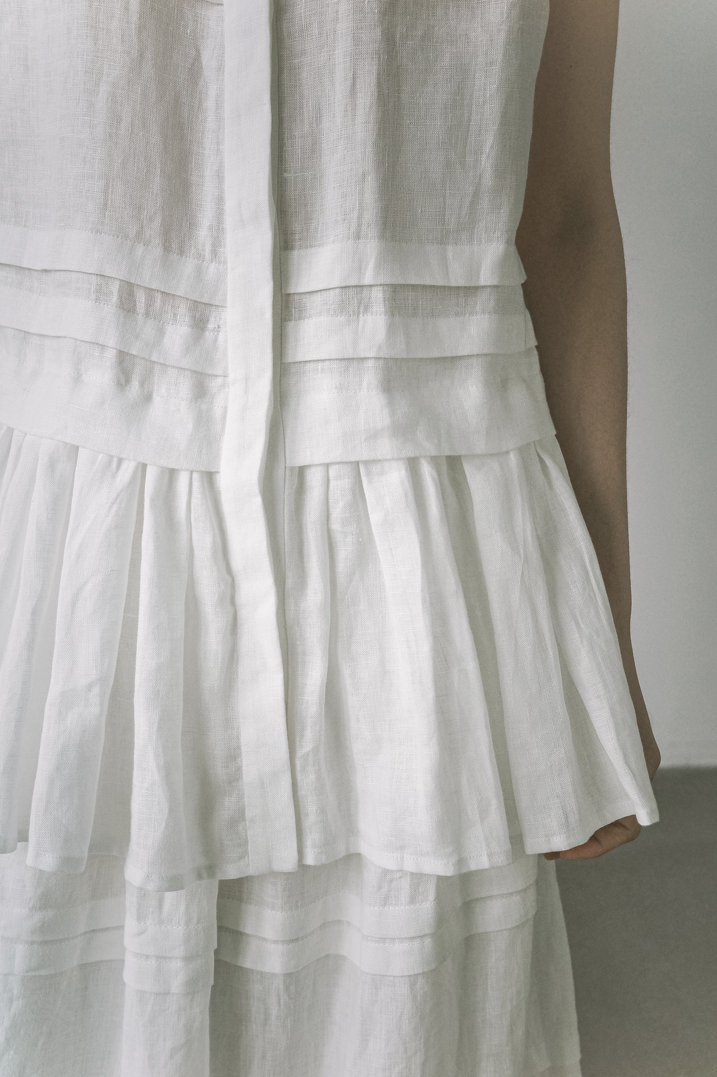 Sleeveless Linen Top